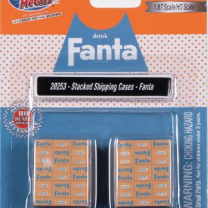 Classic Metal Works Stacked Shipping Cases (Fanta) 1:87 HO Scale