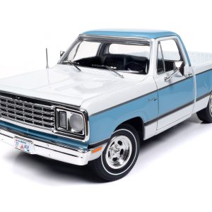 American Muscle 1977 Dodge Adventurer Sweptline 1:18 Scale Diecast