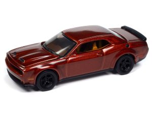 Auto World 2021 Dodge Challenger SRT Super Stock 1:64 Diecast