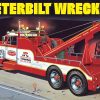 AMT Peterbilt 359 Wrecker 1:25 Scale Model Kit